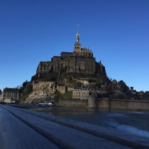 Echafaudage au mont saint michel