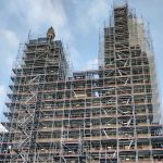 Restauration de l’Église Sainte-Anne à Paris : Échafaudage par Layher France