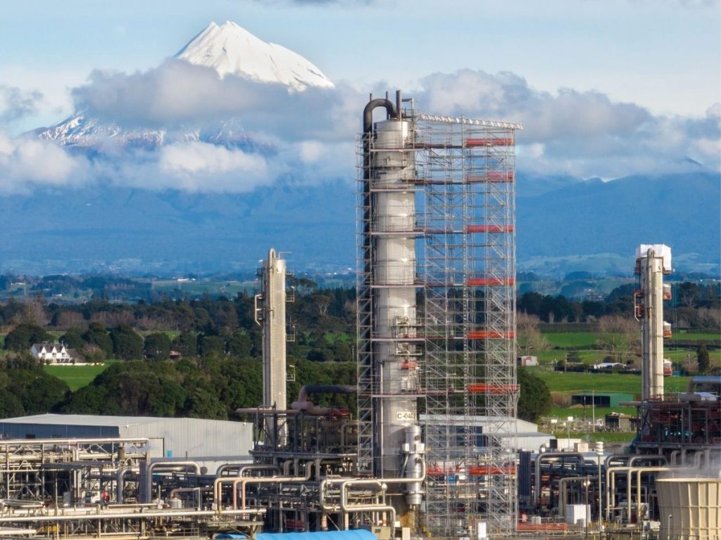 Échafaudage industriel Layher en raffinerie